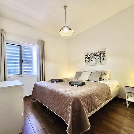 Vilamoura Central 4 With Pool By Homing Exterior photo